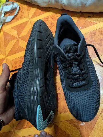 Mens Running Shoes - Comfortable and Stylish
