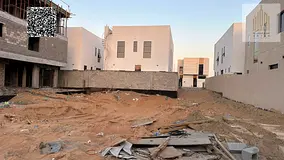 Exceptional plot of land for residential villas, street and alley access, 3014 sq ft