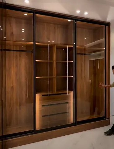 Modern Wooden Wardrobe with Sleek Design