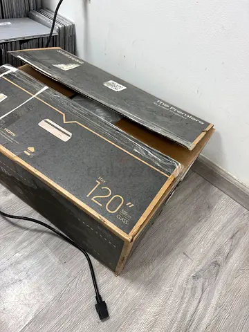 Samsung 4k Laser Projector for sale!