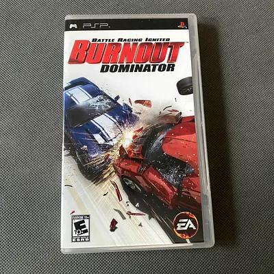 BURNOUT DOMINATOR - PSP