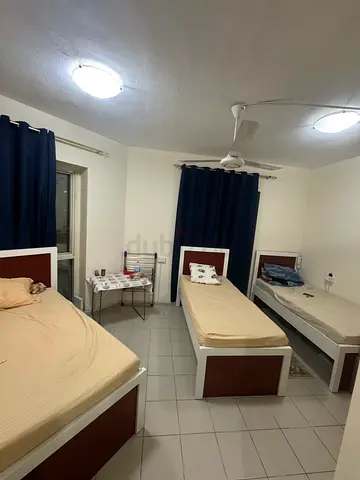 ONLY READY TO MOVE | INDIAN EXECUTIVE 4 SHARING ONLY | ATTACHED WASHROOM !NEW FURNISHED !!!l