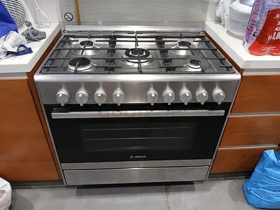 Bosch 5 Burner Full Gas Cooker Size 90cm