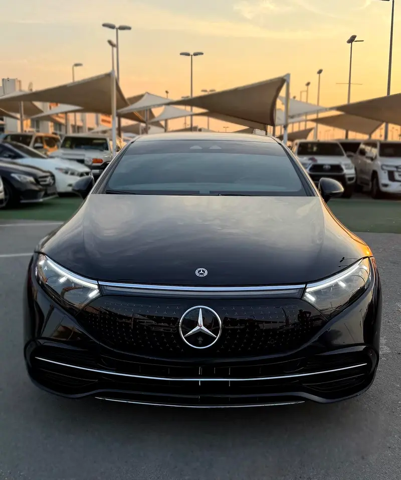 Mercedes-Benz EQS 2022 — photo 1 of 12