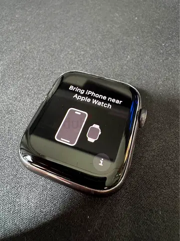 Apple Watch SE 44mm Space Gray – 1st Gen – Used