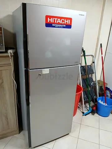 Hitachi two door fridge freezer 65cm width 170cm height