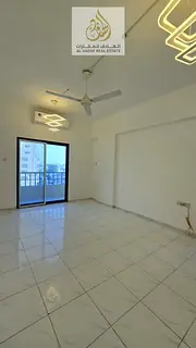 One bedroom and living room, two bathrooms, separate hall, large spaces, excellent finishing, and a