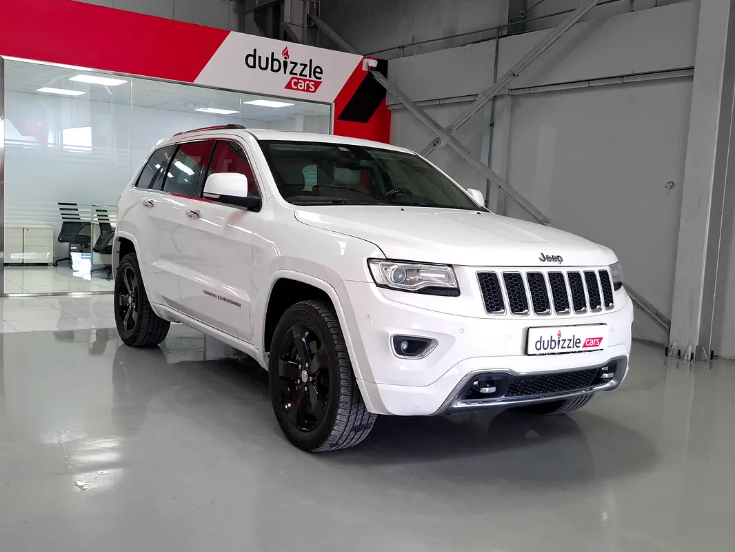 Jeep Grand Cherokee 2015 — photo 1 of 16