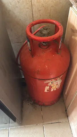 Used Gas Cylinder in Good Condition