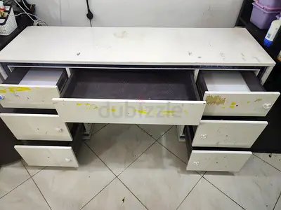 Good quality 7 drawers white dresser table