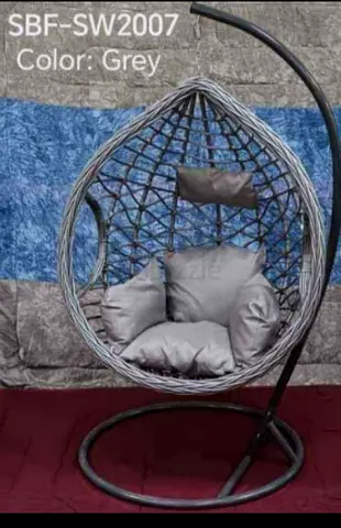 Stylish Hanging Egg Chair in Grey