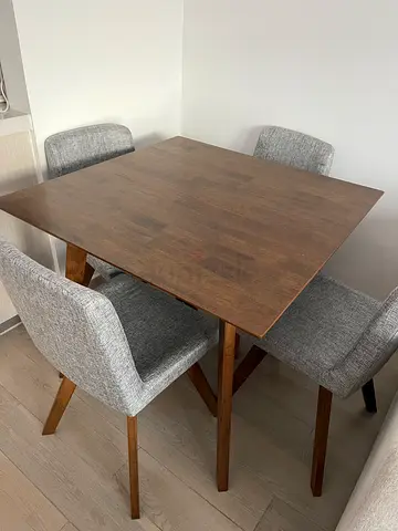 Stylish Wooden Dining Table with Comfortable Chairs