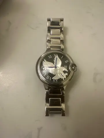 Elegant Mens Watch with Unique Design Cartier watch