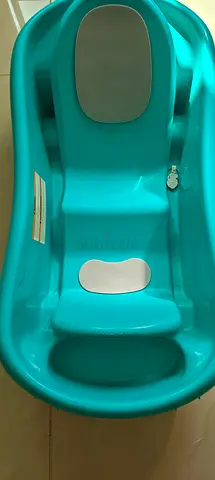 Baby Bath Tub - Comfortable and Fun for Bath Time