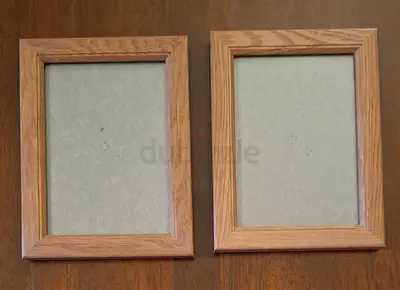 2 Table Medium Size Picture Frames ٢ برواز صورة لطاولة قياس وسط