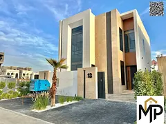 Villa with all registration and ownership fees included, ready to move in, in one of the most presti
