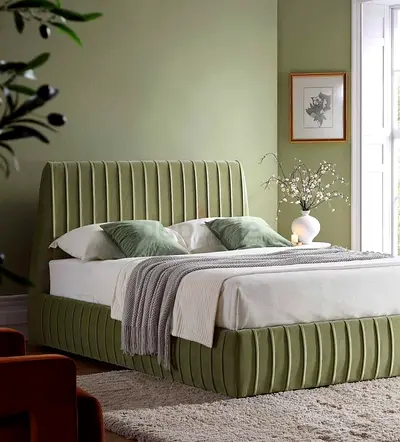Luxurious Design Premium Valvet Fabric Bedframe Queen Size