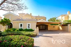 Mansion | Exclusive Community | Huge Plot