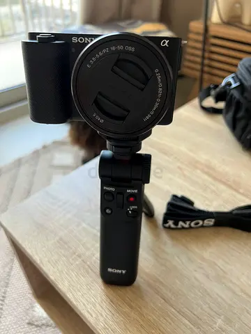Sony ZV-E10 Mirrorless Camera with kit Lens 16-50 + Sony Bluetooth Grip for Sale