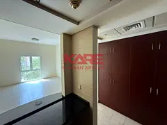 Spacious Studio Close to Metro and Bus Stop