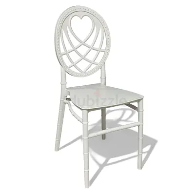 ​White Royal Heart Wedding Chair – Luxury Ornate Resin Seating for UAE Gala Events  Engagements