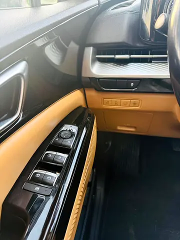 Kia Carnival, миниатюра 18