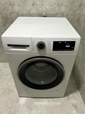 Bosch Series 4 Front Load Washer 9 kg WGA14400GC