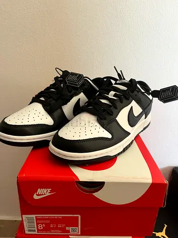 Nike Dunk Low Panda Size 8.5US 9US