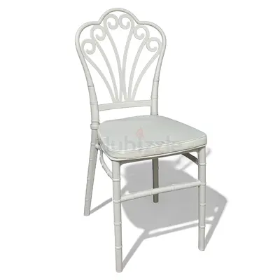 ​White Phoenix Wedding Chair – Elegant Resin Fan-Back Seating for UAE Events  Luxury Banquets