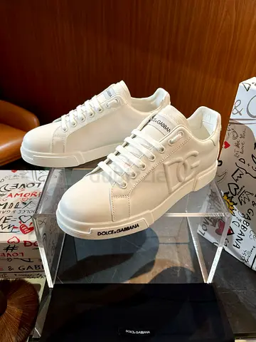 Dolce  Gabbana White Sneakers - Stylish Comfort