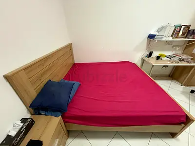 King size bed - without mattress