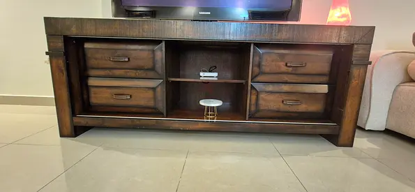 Tv stand