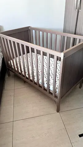 IKEA Baby cot SUNDVIK