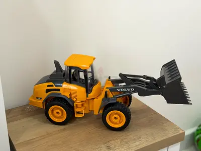 Volvo Construction Toy Loader