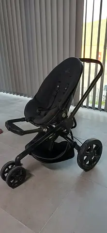 Stylish and Comfortable Quinny Mood Baby Stroller
