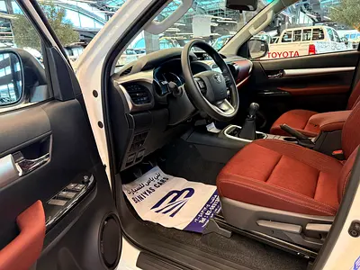 2026 Toyota HILUX — миниатюра 7