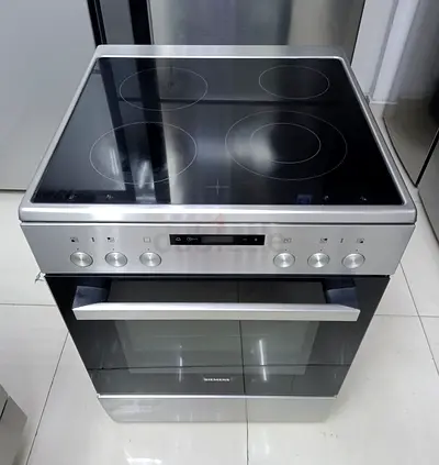 Siemens latest model electric cooker for sell 60×60cm