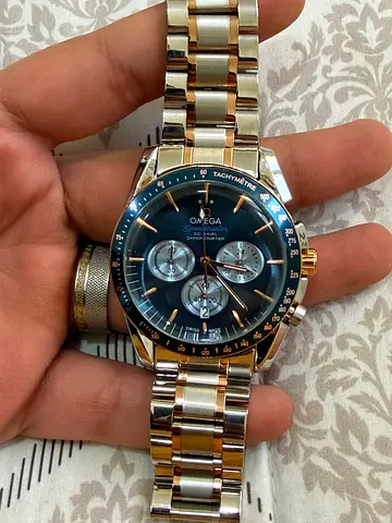 Stylish Omega Chronograph Watch
