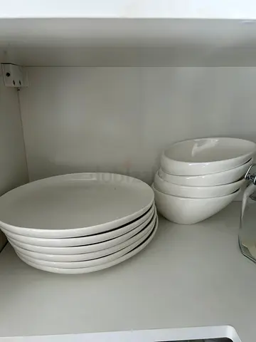 Oval Home Centre Plates and bowls
