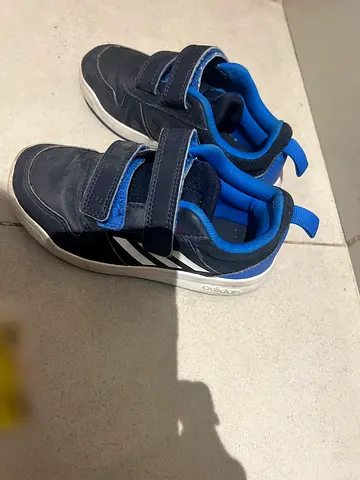 Adidas Kid shoes for 3-4 year old