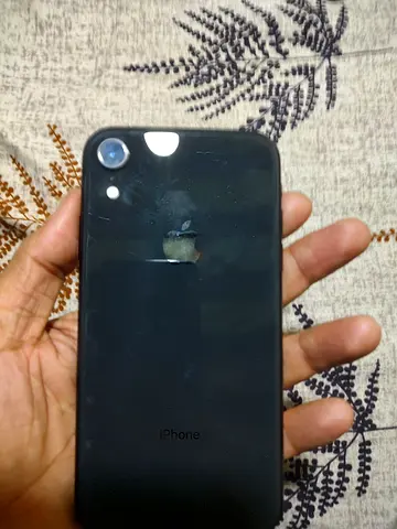 I phone XR