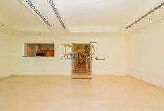 Spacious 3-Bedroom Townhouse | Well maintained | Vacant Soon