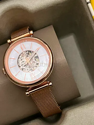 Beautiful Fossil Automatic ladies watch omega tag heuer longines balmain gucci valentino 18k gold mk