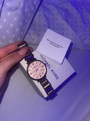 MICHAEL KORS authentic Rose Gold Watch