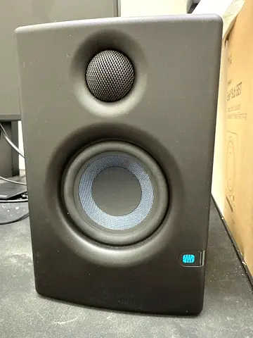 High-Quality Studio Monitor Speaker