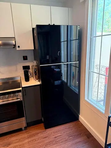 Samsung Top mount Fridge Freezer 660 liters capacity 70cm width