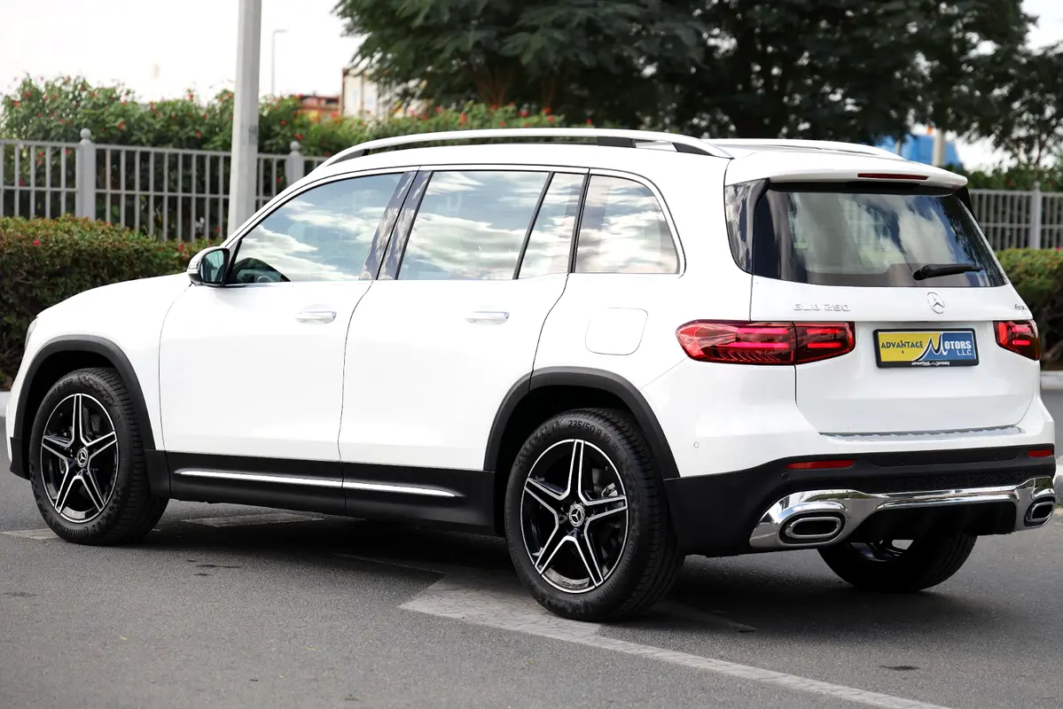 Mercedes-Benz GLB-Class 2025