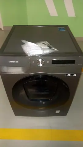 Samsung 9/6  Washer dryer 2in1 latest model