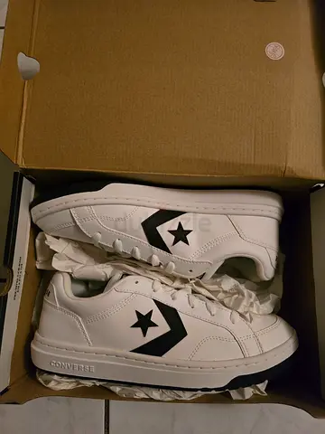 New Original Converse Men pro blaze V2 OX Sneakers White Black UK 9 Eur 44 US 10-  Vietnam