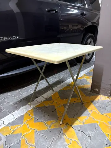 🪑 Folding Picnic Table with Steel Legs – 80x60 cm